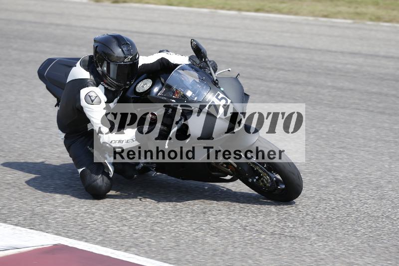 /Archiv-2025/49 26.08.2025 Cornu Master School ADR/gruen-vert/75